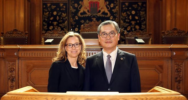 Besuch des Präsidenten des Stadtparlaments von Busan